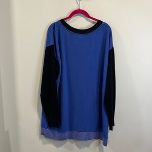 Wildfox roadtrip sweater in blue/black S